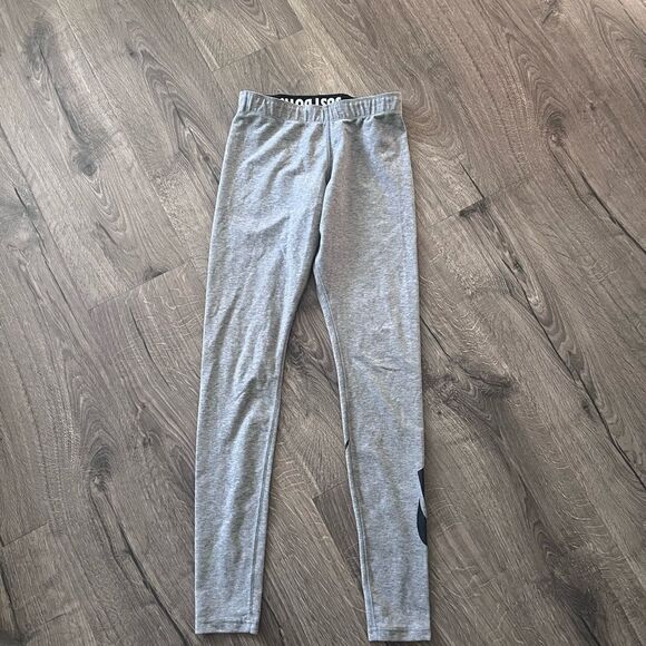 Nike Women Size Small Crop Leg-a-See Pants Gray - Picture 2 of 3